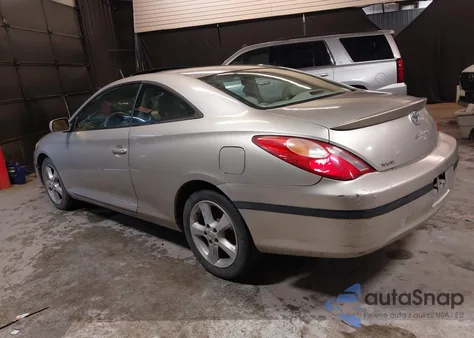 2004 Toyota Camry Solara Sle V6 z USA, uszkodzony, nr VIN 4T1CA30P44U020030